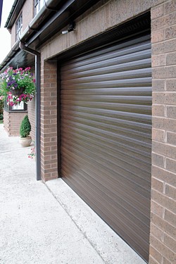 Thermaglide insulated roller door